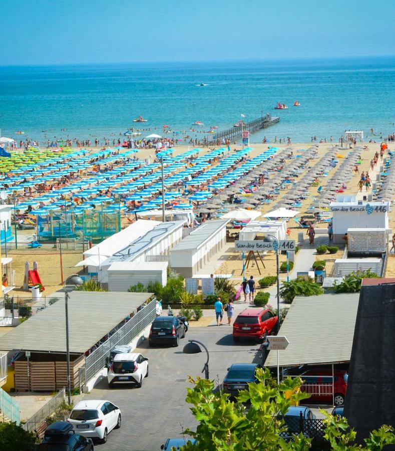Hotel Sanremo Rimini Buitenkant foto