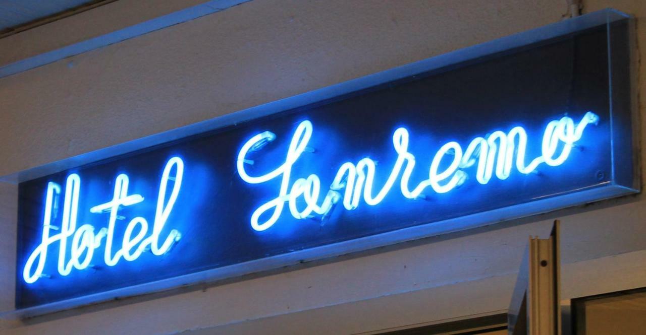 Hotel Sanremo Rimini Buitenkant foto